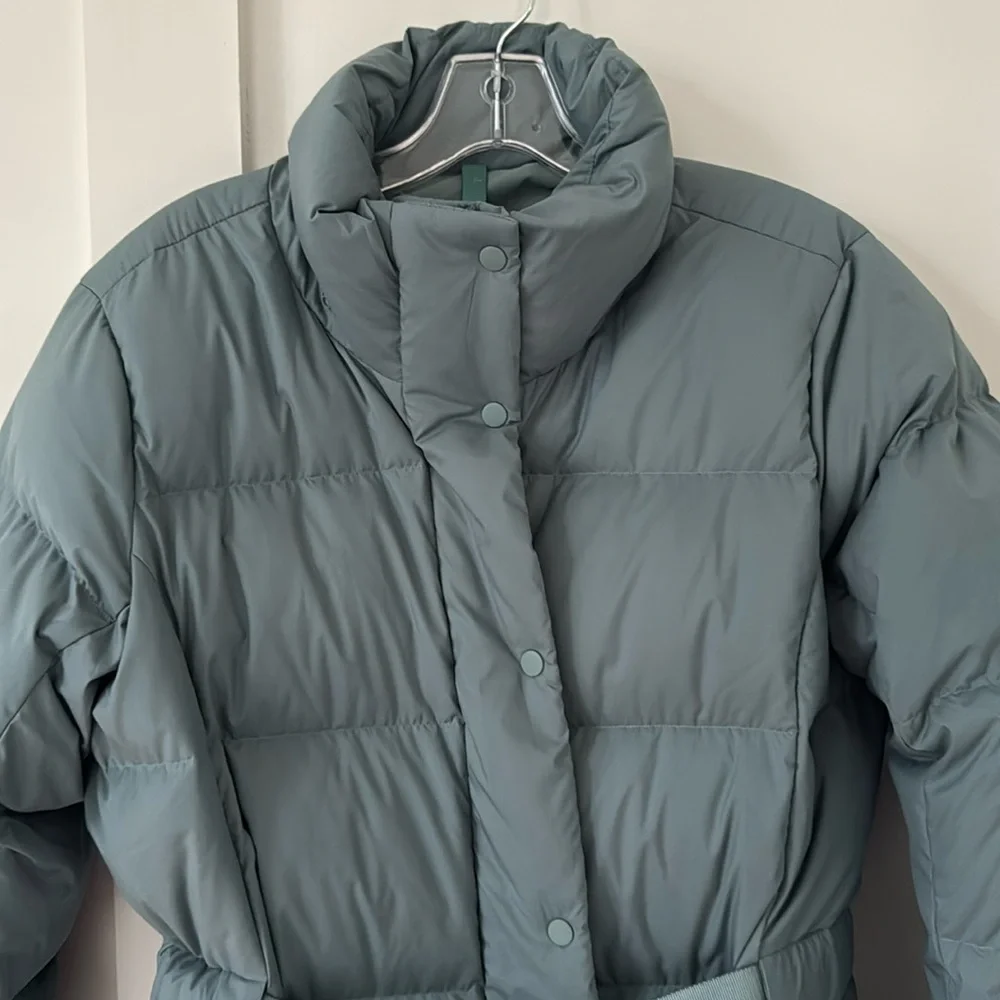 lululemon athletica Green Puffer Jacket - Picture 5 of 12